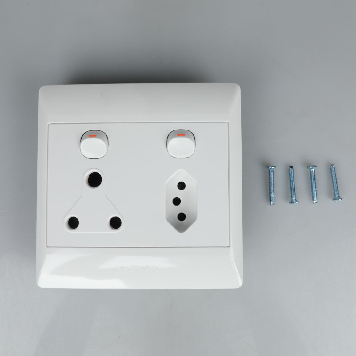 REDISSON Double Wall Socket 16A 4x4 Dual Switched Luxury Design, White (D02)