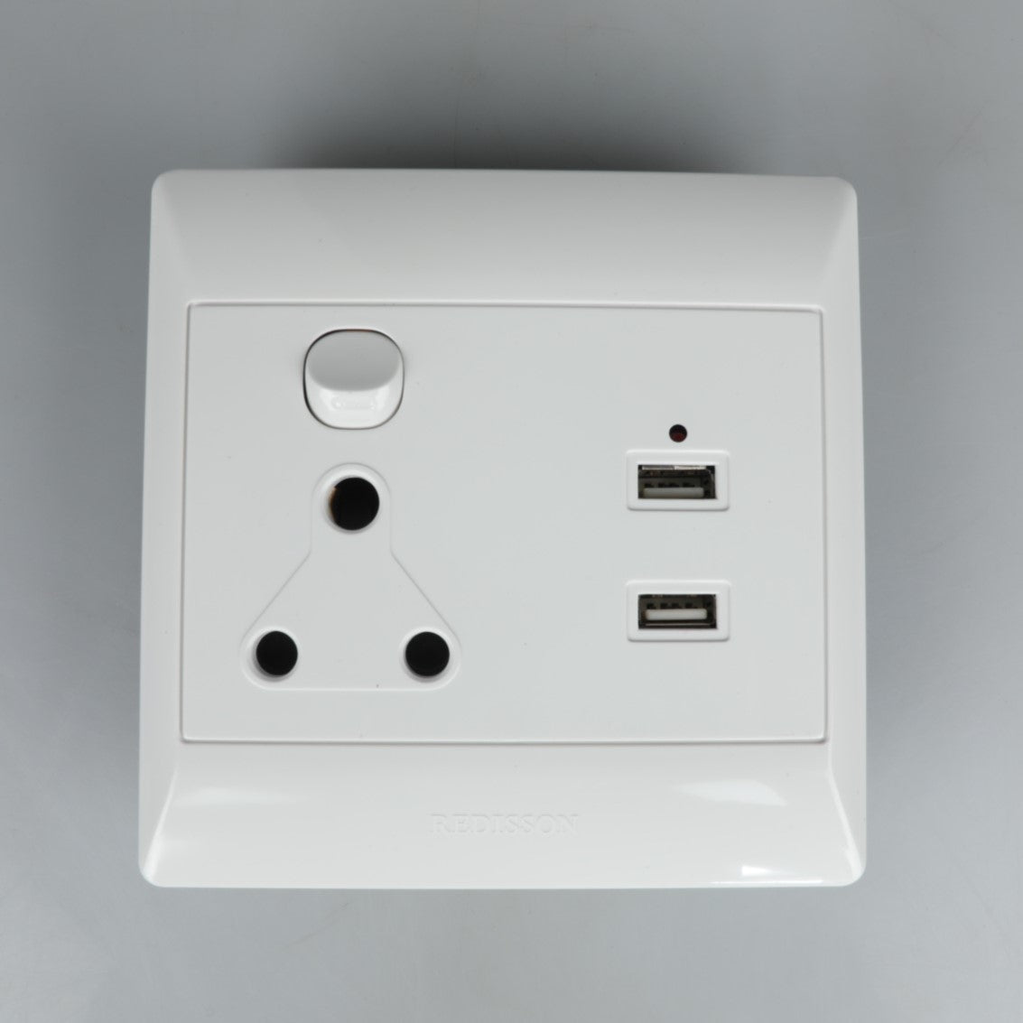 REDISSON USB White Outlet Switch  S001 USB