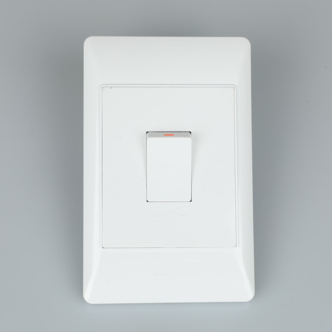 REDISSON 30A Isolator Switch  2 Pole Heavy-Duty Outlet (4x2) with Indicator, White Gloss Finish (M-H7)